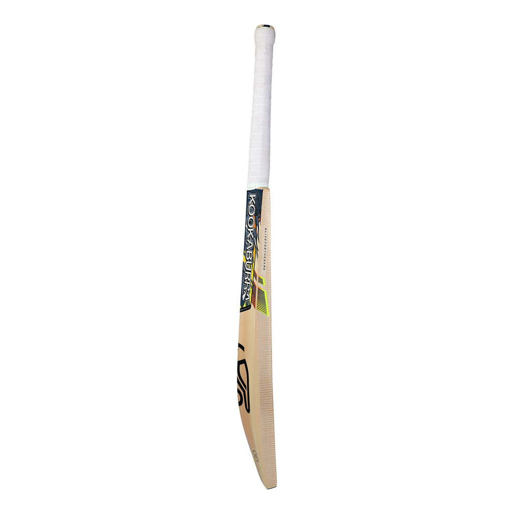 Beast Pro 6.0 Cricket Bat Junior 23/24