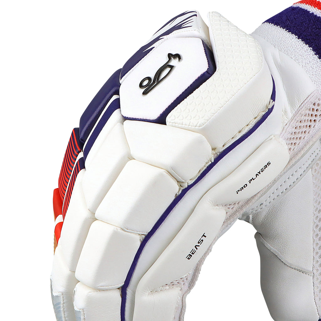 Kookaburra Beast Pro Players Gloves (25)