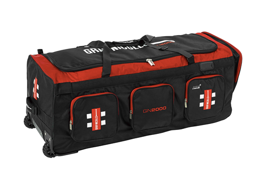 Gray Nicolls 2000 Wheel Bag Blk/Red (22)